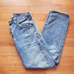 Levis 501 W 32 L 32